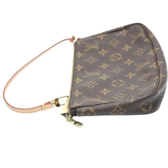 Louis Vuitton Pochette Monogram Accessoire Pouch - Picture 5 of 9